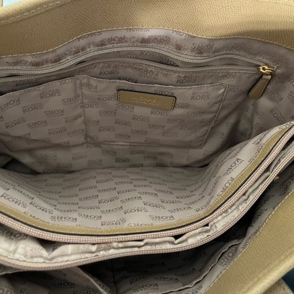 Gently used Michael Kores tote bag - Picture 5 of 5